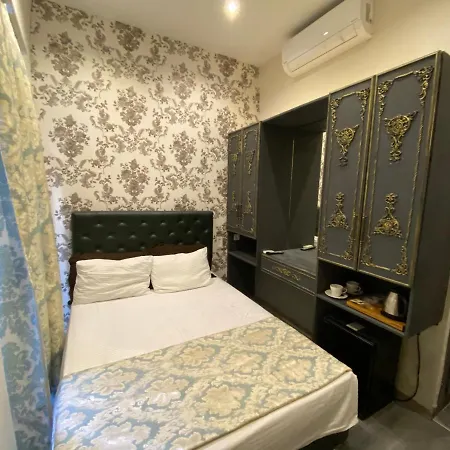 Siesta Premium Hotell 2*